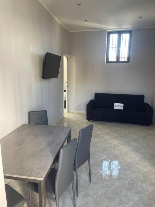 شقة L'Aurora House نابولي المظهر الخارجي الصورة