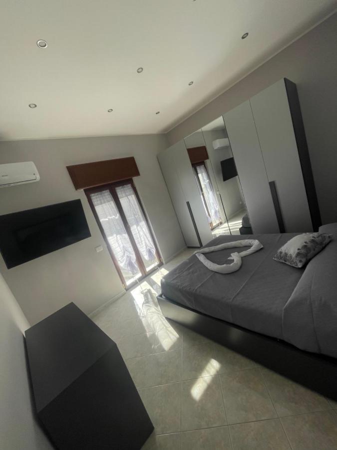 شقة L'Aurora House نابولي المظهر الخارجي الصورة